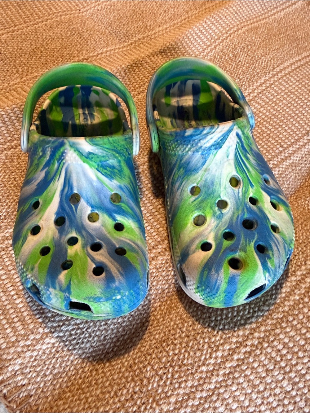 CROCS Kids Classic Clog in Blue & Green Glow in the Dark Swirl - kids 11